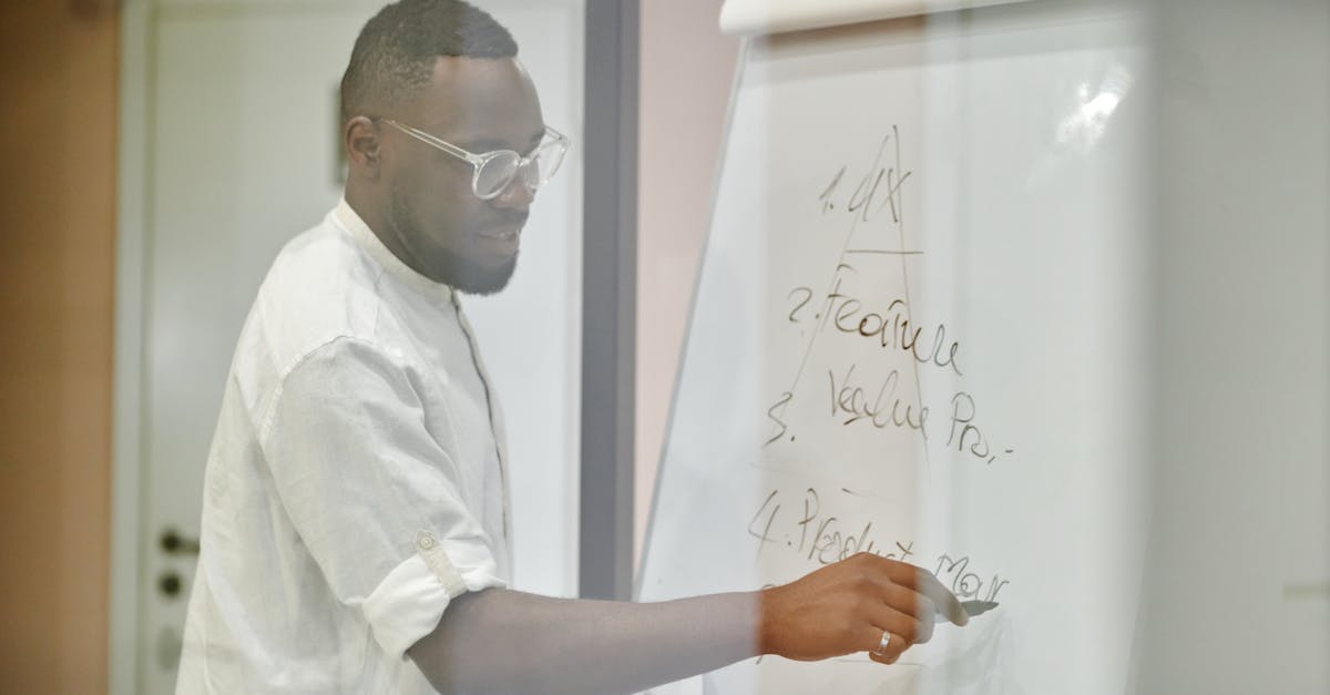 百度手机卡实名账号：如何在短信平台上进行多语言短信发送？