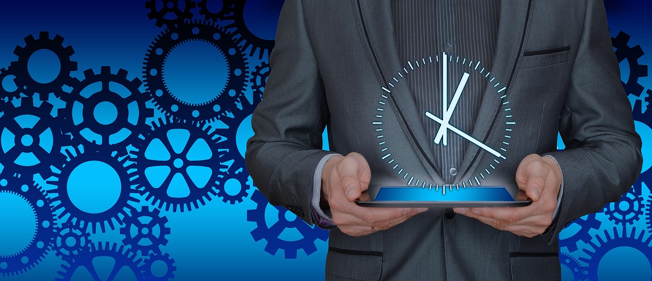 如何帮助玩家更好地了解技术支持风险？