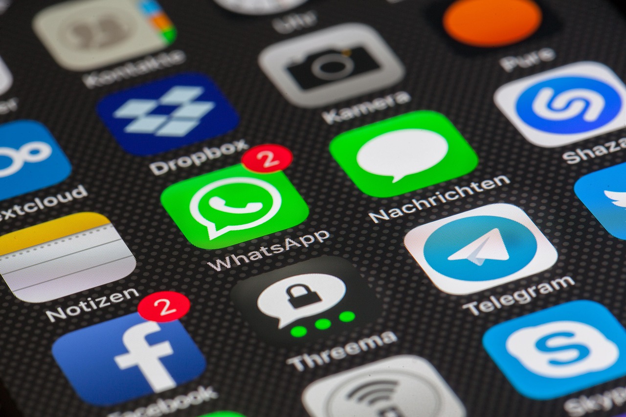 抖音实名账号：财小仙app详情下载教程